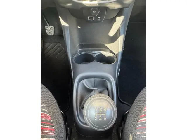 Citroën C1 1.0 e-VTi Selection 2016 Benzine 10