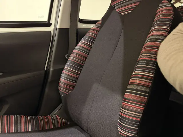 Citroën C1 HB 1.0 VTi 68 Style Navi 2015 Benzine 16