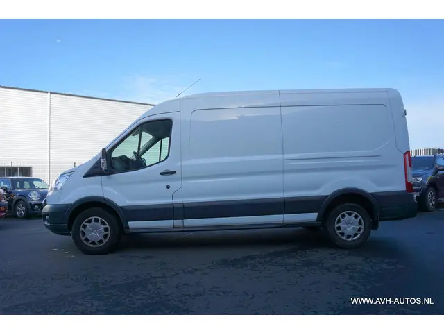 Ford Transit 350 2.2 TDCI L3H3 Ambiente 2015 Diesel 21