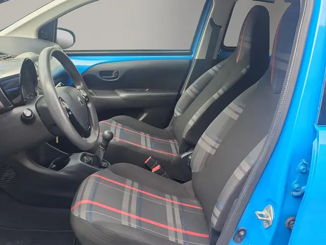 Peugeot 108 1.0 e-VTi Active 2015 Benzine 16