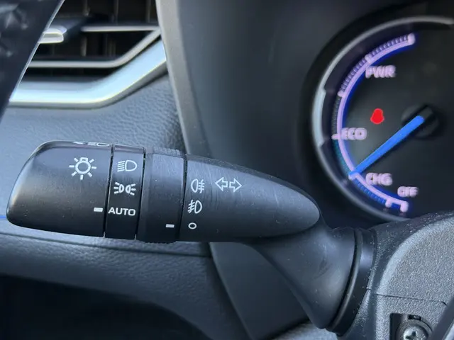 Toyota RAV4 2.5 Hybrid Executive 2020 Hybride Benzine 11