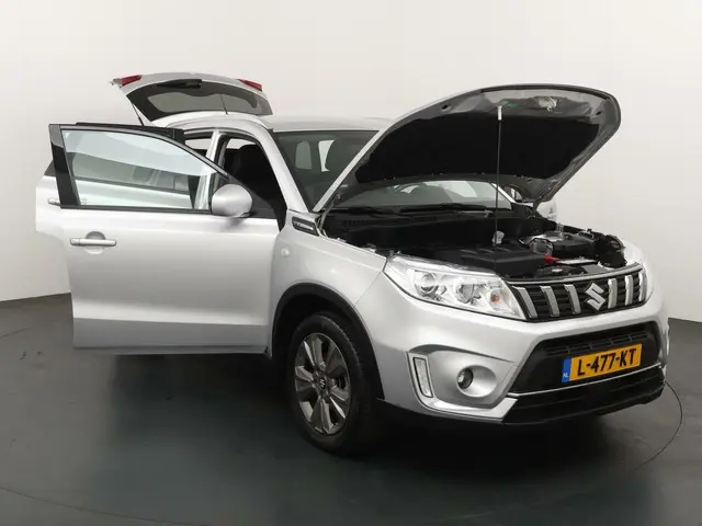 Suzuki Vitara 1.0 Boosterjet Select 2019 Benzine 23