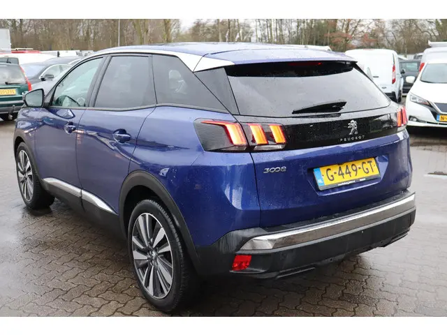 Peugeot 3008 1.2 PureTech Allure 2019 Benzine 7