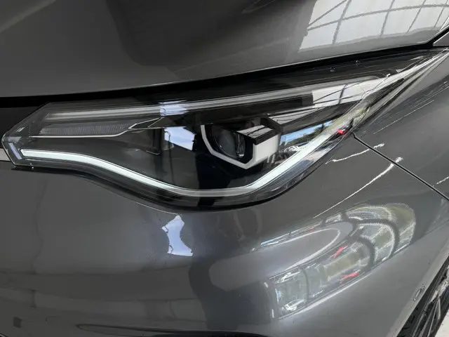 Renault ZOE R135 Iconic 52 kWh 2024 Elektrisch 23