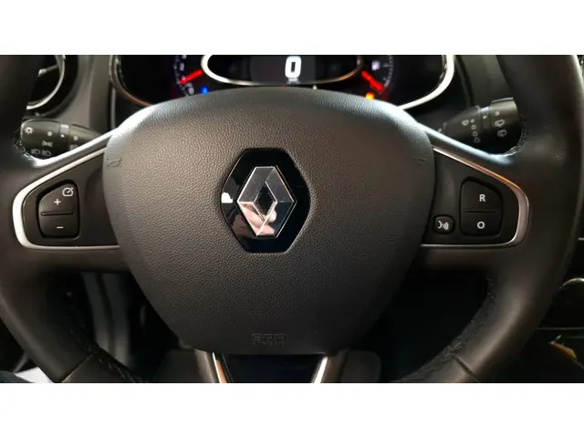 Renault Clio Estate 1.2 TCe Limited 2018 Benzine 10