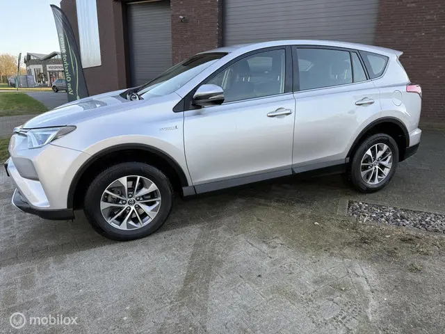 Toyota RAV4 2.5 Hybrid Style 2016 Hybride Benzine 5