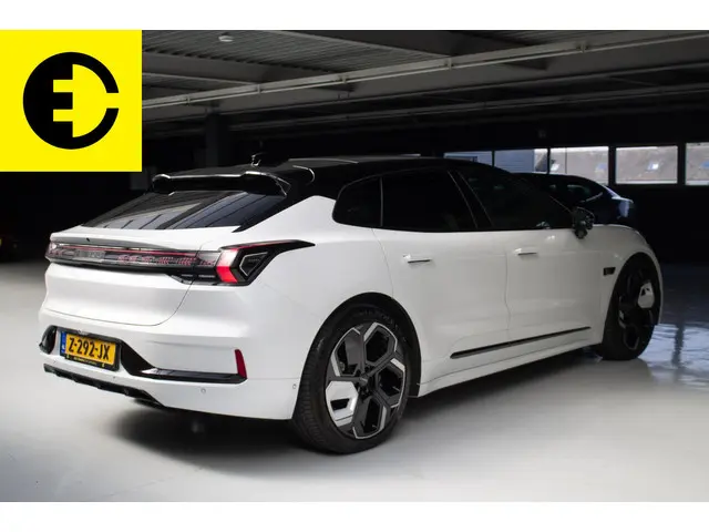 Zeekr 001 AWD Performance 100 kWh 2024 Elektrisch 16
