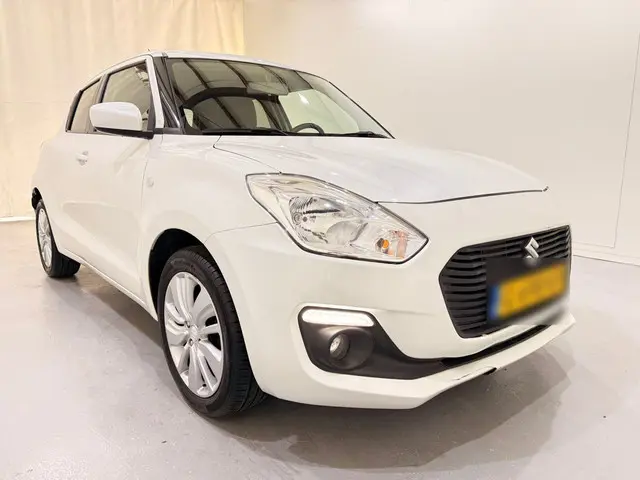 Suzuki Swift HB 1.2 Dualjet Select Navi 2019 Benzine 18