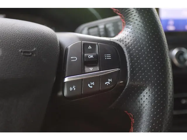 Ford Focus WAGON 1.0 ECOBOOST ST-LINE 2020 Benzine 22