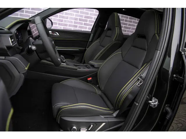 Lynk & Co 01 1.5 More 2025 Hybride Benzine 6