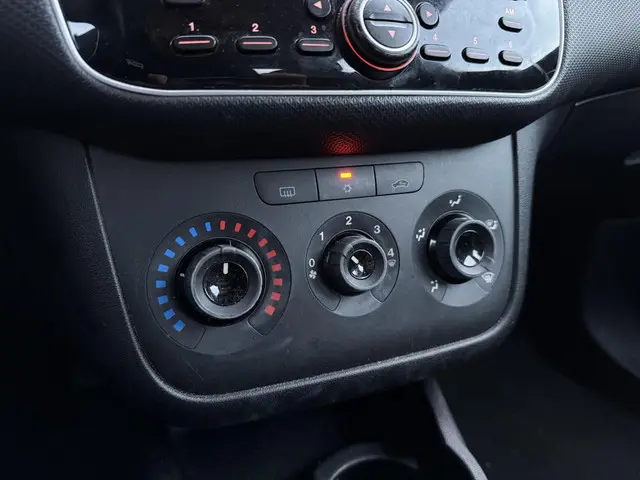 Fiat Punto Evo 0.9 TwinAir Lounge 2013 Benzine 14