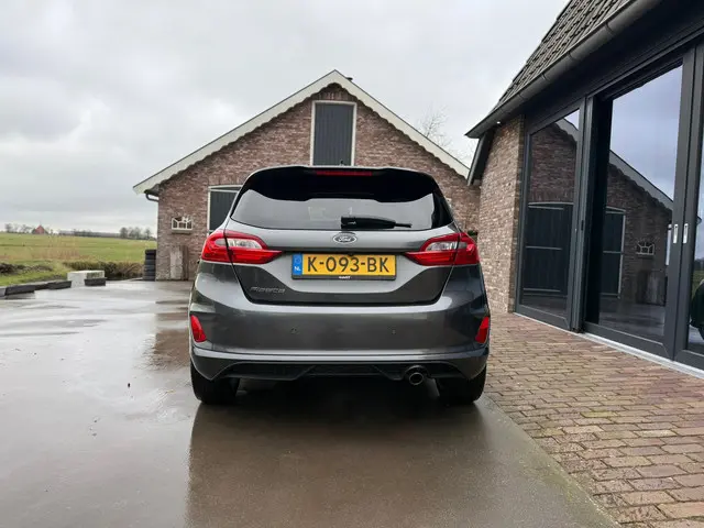 Ford Fiesta 1.0 EcoBoost ST-Line 2021 Benzine 4