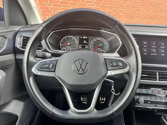 Volkswagen T-Cross 1.0 United 2021 Benzine 21