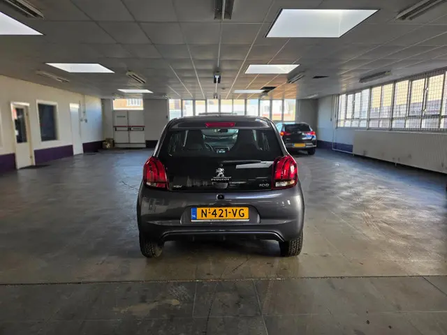 Peugeot 108 1.0 e-VTi Active 2022 Benzine 6