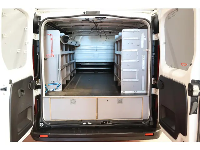 Opel Vivaro 1.6 CDTI L1H1 IMPERIAAL 2020 Diesel 6