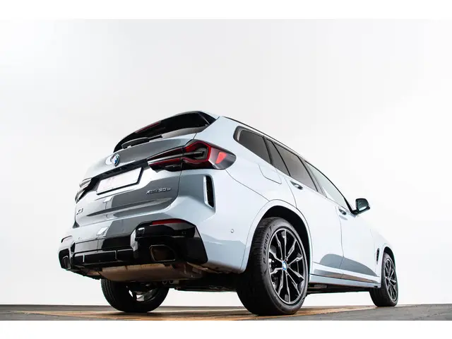 BMW X3 xDrive30e 2022 Hybride Benzine 10