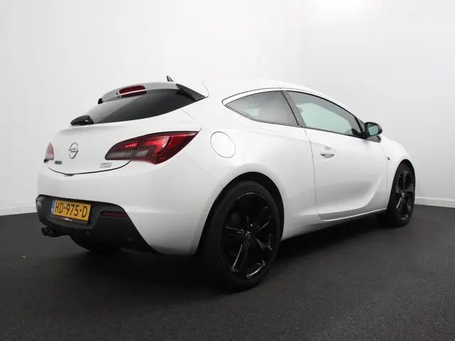 Opel Astra GTC 1.4 Turbo 120pk Sport 2015 Benzine 7