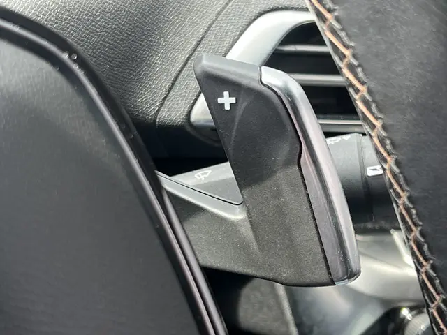 Peugeot 3008 1.6 e-THP GT Line 2018 Benzine 44