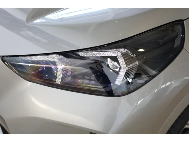 BMW iX1 eDrive20 2025 Elektrisch 28