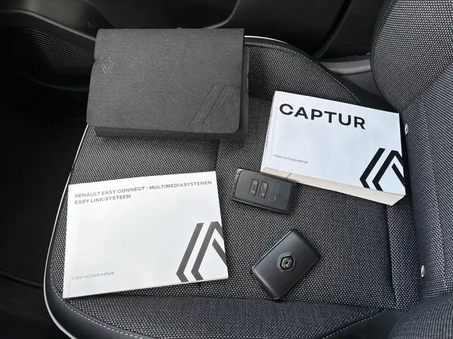 Renault Captur 1.0 TCe 90 techno 2023 Benzine 13