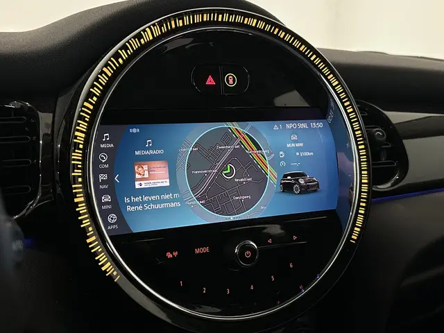 MINI Cooper Mini 1.5 Camden Edition 2023 Benzine 37