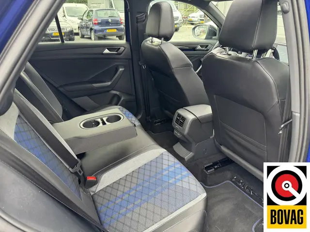 Volkswagen T-Roc 2.0 TSI 4Motion R 2023 Benzine 9