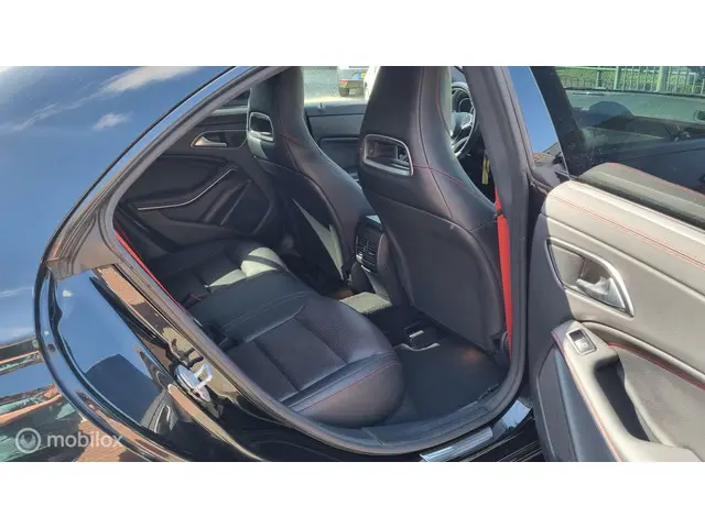 Mercedes-Benz CLA 250 Sport 4MATIC Ambition 2015 Benzine 7
