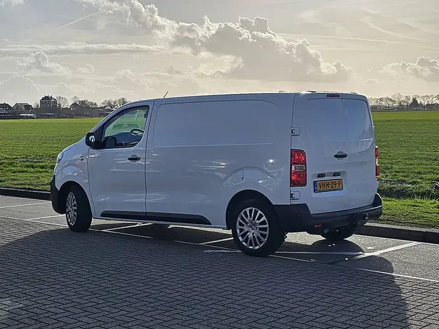 Opel Vivaro 1.5 2020 Diesel 6