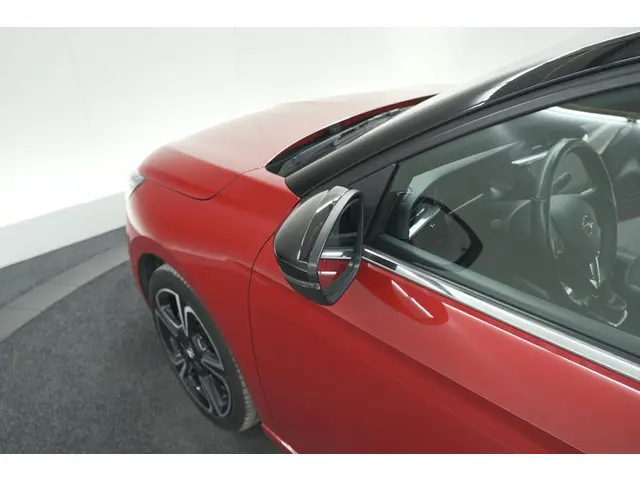 Opel Corsa 1.2 Turbo 100 Ultimate 2023 Benzine 21