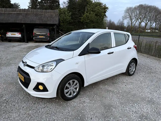 Hyundai i10 1.0i i-Drive 2016 Benzine 21