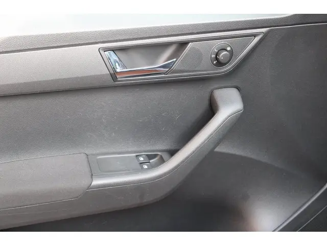 Škoda Fabia 1.0 TSI Monte Carlo 2018 Benzine 13