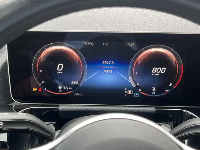 Mercedes-Benz B-Klasse 180 Launch Edition 2020 Benzine 5