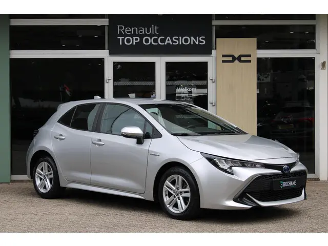 Toyota Corolla 1.8 Hybrid Business 2022 Hybride Benzine 4