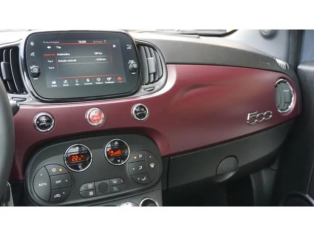 Fiat 500 1.0 69pk Hybrid Dolcevita Edition 2020 Benzine 19