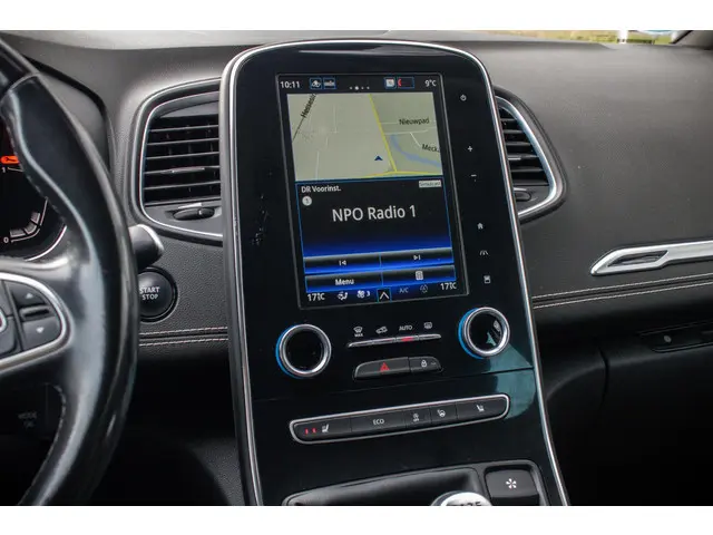 Renault Scénic TCe 140 Bose 2020 Benzine 19