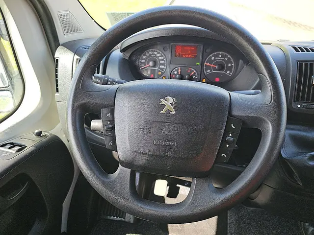 Peugeot Boxer 2.2 2022 Diesel 11
