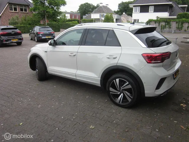 Volkswagen T-Roc 2