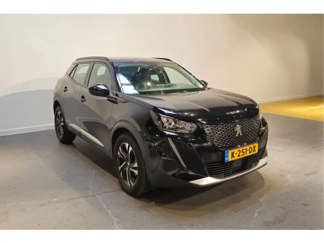 Peugeot 2008 1.2 PureTech Allure 2020 Benzine 2