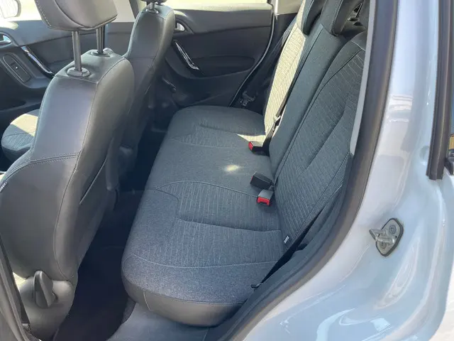 Citroën C3 1.0 PureTech Collection 2015 Benzine 11