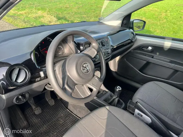 Volkswagen up! 1.0 move up! BlueMotion 2014 Benzine 6