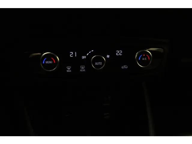 Opel Crossland 1.2 Turbo Level 4 2024 Benzine 21