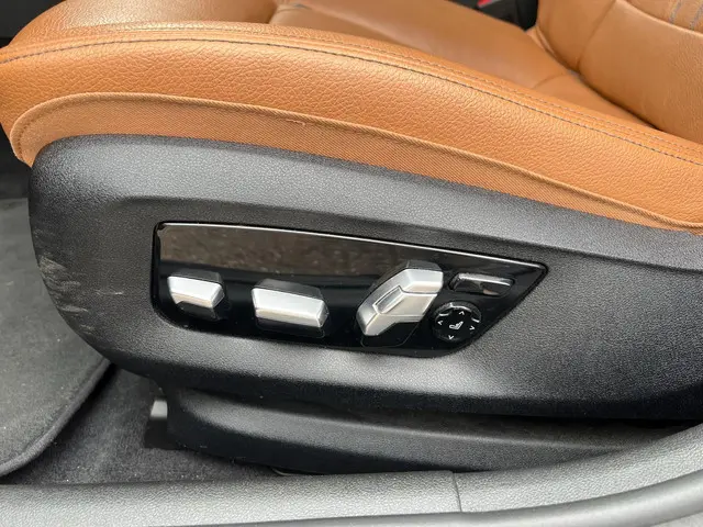 BMW 5 Serie Touring 520i High Executive 2018 Benzine 7