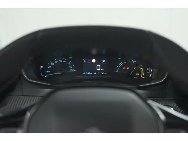 Peugeot e-2008 EV Allure 50 kWh 2021 Elektrisch 38