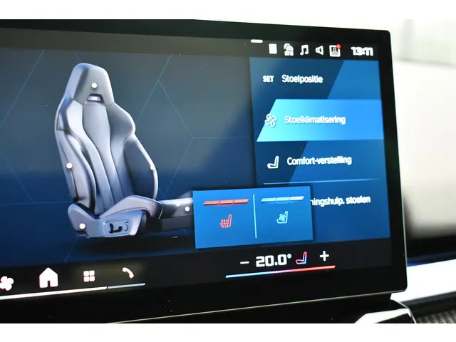 BMW M5 Touring 2025 Hybride Benzine 66