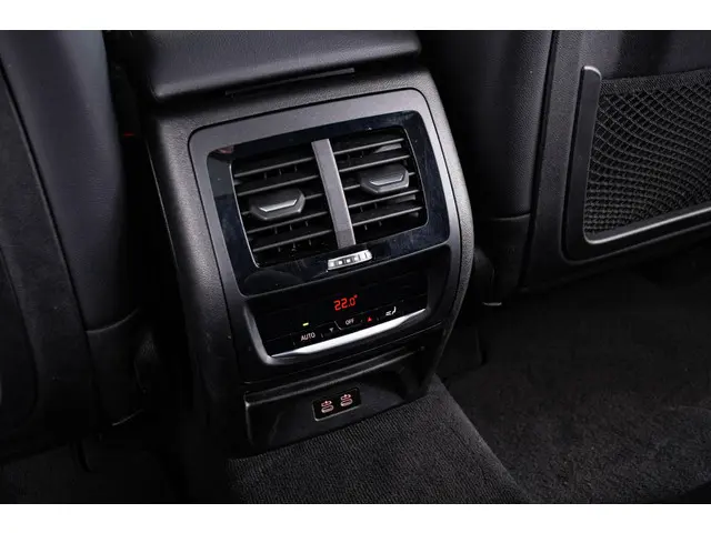 BMW X3 xDrive30e 2022 Hybride Benzine 22