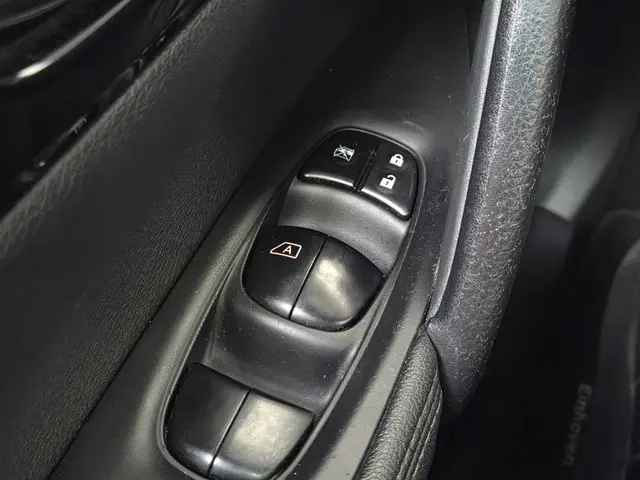 Nissan QASHQAI 1.2 Tekna 2016 Benzine 21