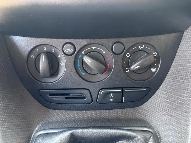 Ford Transit Connect 1.0 Ecoboost L1 2017 Benzine 27