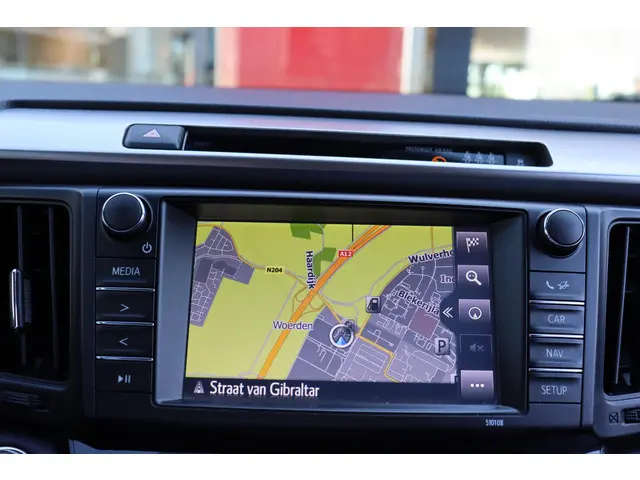 Toyota RAV4 2.5 Hybrid First Edition 2016 Hybride Benzine 6