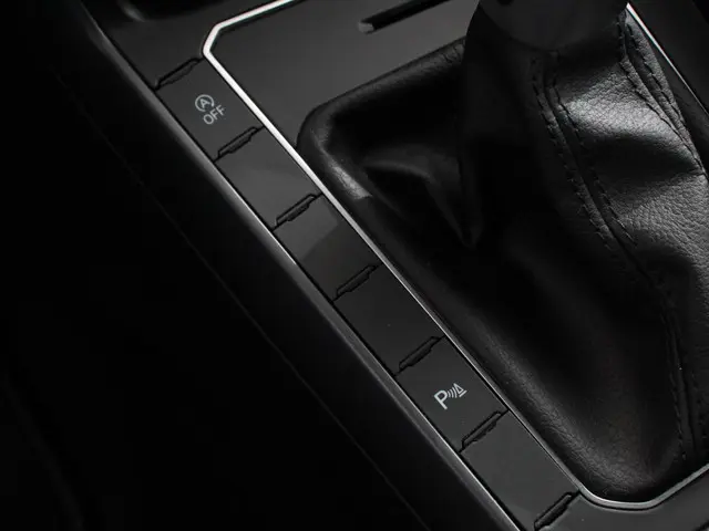 Volkswagen Polo 1.0 TSI R-Line DSG 2023 Benzine 21