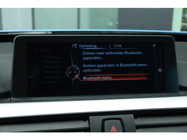 BMW 3 Serie Gran Turismo 320i Executive 2015 Benzine 25